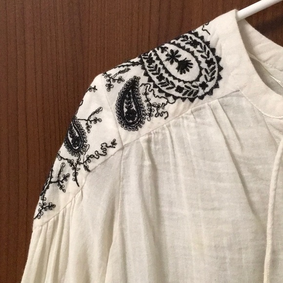 ZARA | white blouse with tassel tie front - Picture 2 of 4